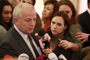 Кубив сообщил о намерении Порошенко распустить парламент