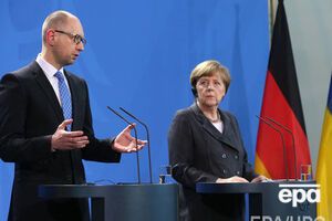 Меркель поблагодарила Яценюка по телефону
