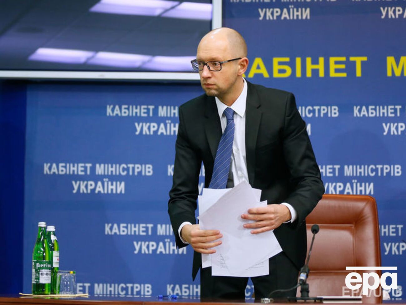 "Народный фронт" потребовал "оправдать" Яценюка