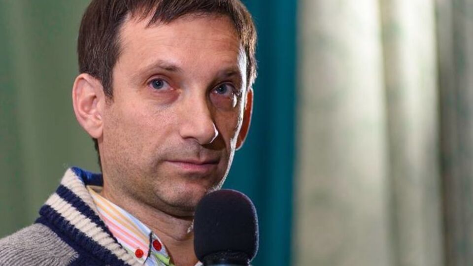 Портников: Теперь же, когда Яценюк написал заявление об отставке, оказалось, что серьезные разногласия существуют в самом окружении главы государства