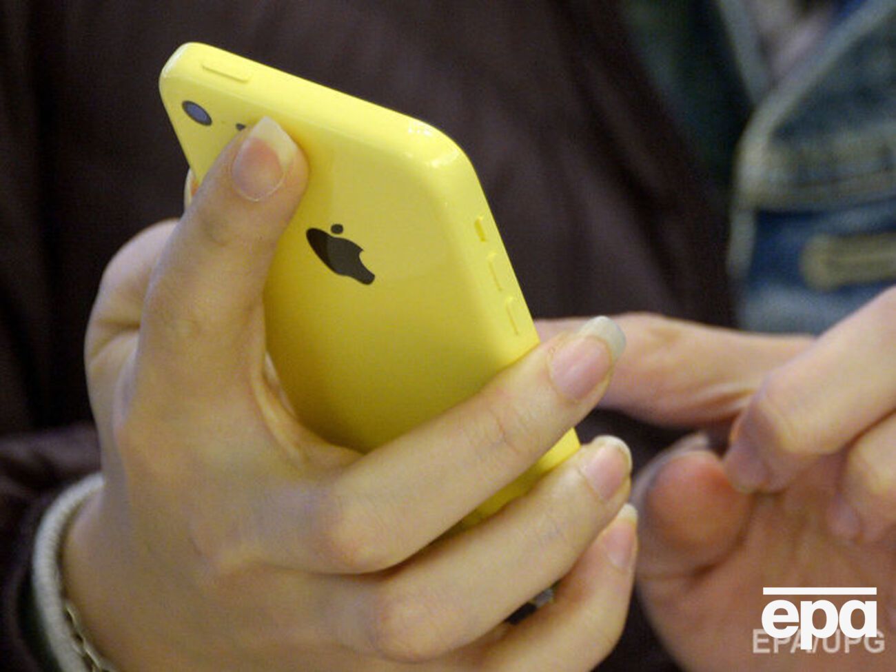 Хакеры подсказали ФБР, как взломать iPhone