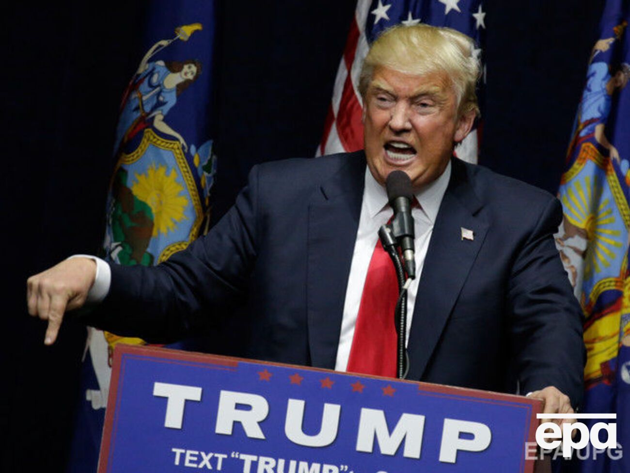 Трамп заподозрил партийное руководство в заговоре