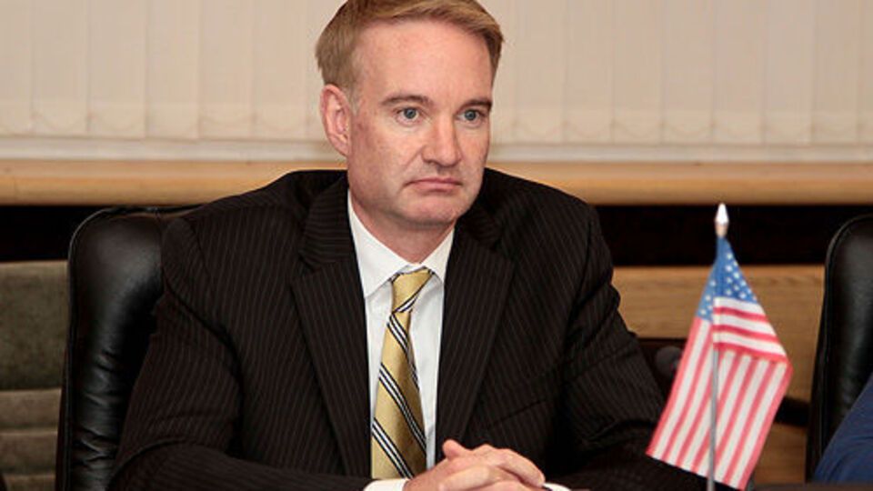 Карпентер: Мы в дальнейшем будем поддерживать Украину и готовы сотрудничать с новым правительством