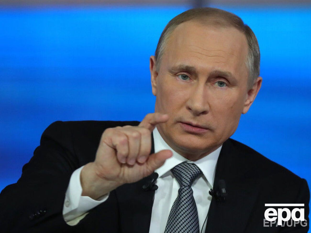 Путин:&nbsp;У нас часто говорят, что перекладывают на плечи народа то или иное. В сегодняшней Украине это тот самый случай