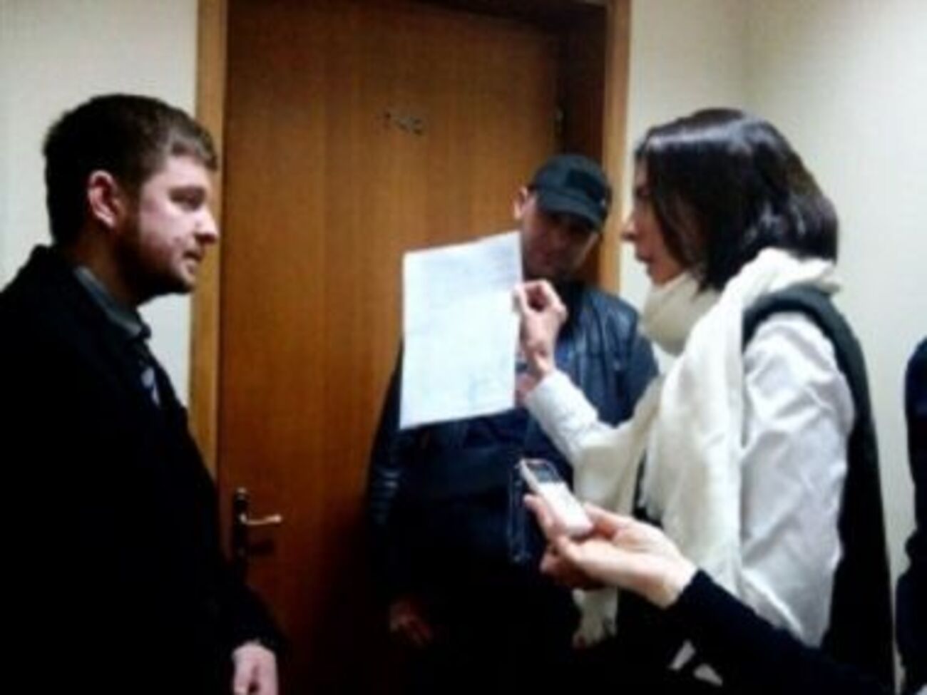 В судебном решении, дающем разрешение на обыск, был указан номер кабинета главы облсовета, утверждает Старикова