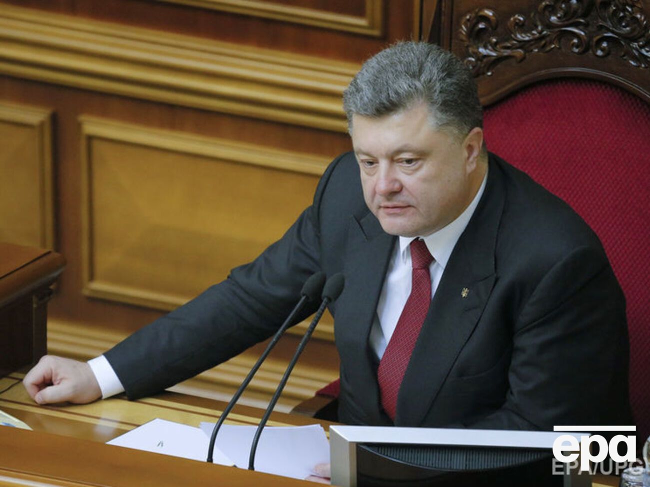 Деятельность Порошенко одобрили лишь 1% украинцев