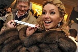 Супруга Пескова, фигуристка Татьяна Навка, впервые после замужества также отчиталась о доходах