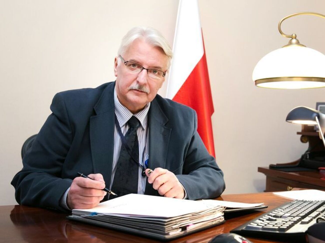 Ващиковский надеется, что НАТО увеличит свое присутствие в Европе
