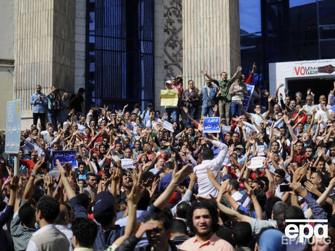 Массовые протесты в Каире