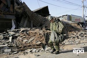 В регионе Кюсю на юго-западе Японии после серии землетрясений проводится спасательная операция