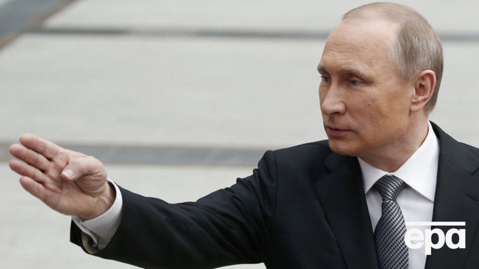 Путин передал деньги пенсионеров "Внешэкономбанку"