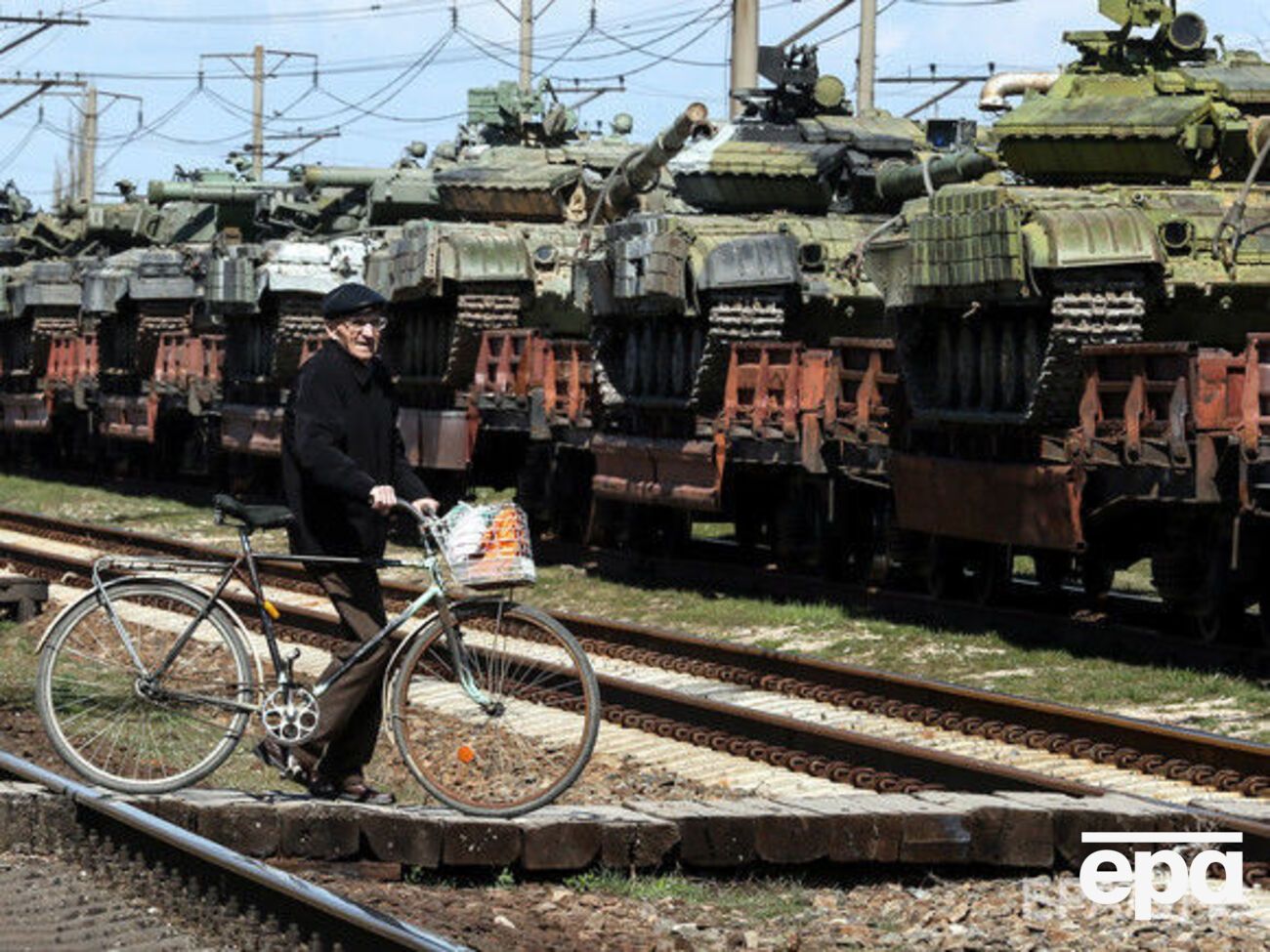 Разведка сообщила о военных учениях в Крыму и неподалеку от украинских границ в Приднестровье