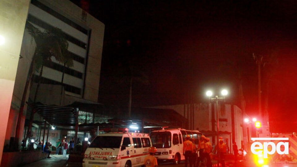 Эпицентр подземных толчков находился неподалеку города Гуайякил на глубине около 12,4 км