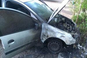 Огонь потушили, однако машины не подлежат использованию