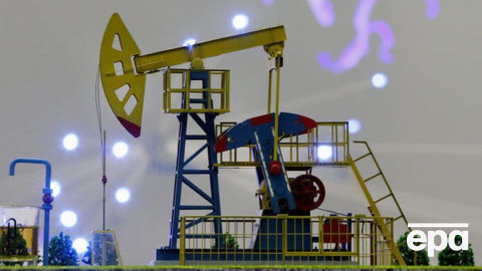 Нефть торгуется по $42,89