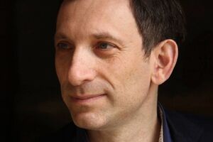 Портников: Пока не поймем, что наша задача – усложнять жизнь оккупанту и облегчать ее нашим гражданам, мы обречены на жизнь в тумане