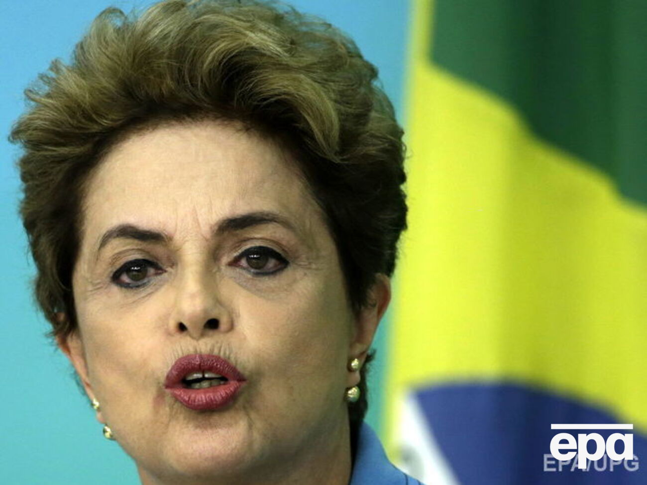 Русеф обвинила вице-президента страны Мишеля Темера в сговоре с целью переворота и свержения ее правительства