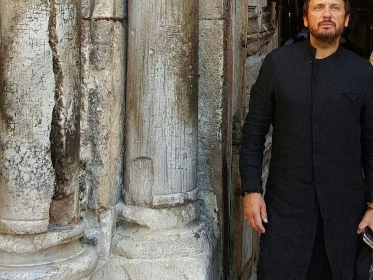 По предварительной информации, у Михайлова поднялось давление