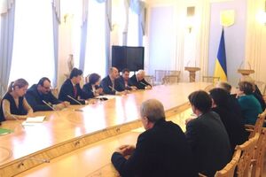 Ученых пригласили на встречу со спикером и министром