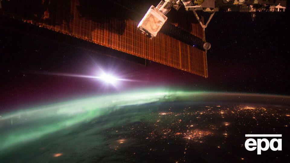 NASA показало снятое с МКС видео полярного сияния