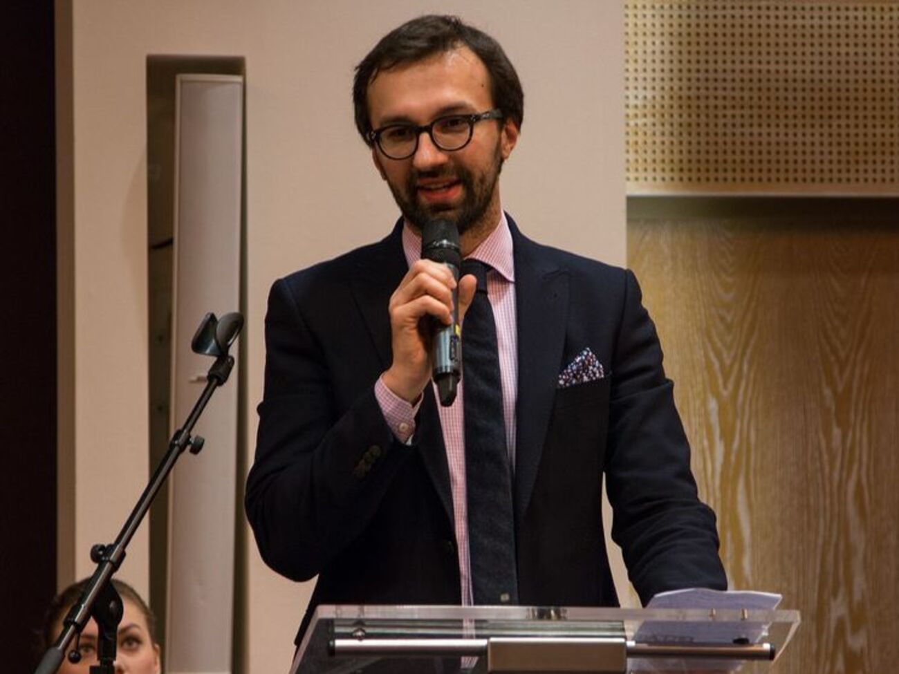 Лещенко:&nbsp;Готовимся встречать ближайшего соратника Януковича&nbsp;в лучших казино Монако