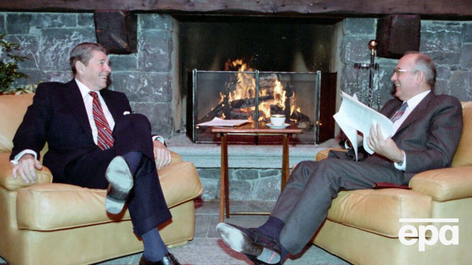 Рейган и Горбачев на саммите в Женеве, 1985 год