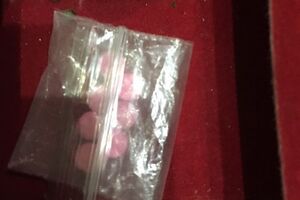 Стоимость изъятых наркотиков составляет на черном рынке почти 100 тысяч гривен