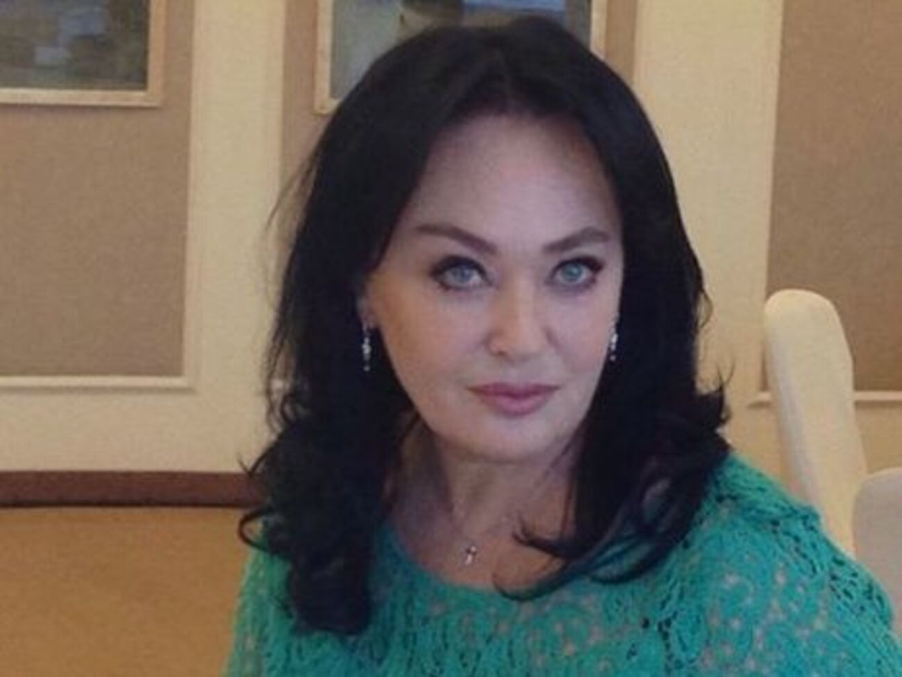 Гузеева:&nbsp;С днем рождения, моя любовь, моя жизнь, мое все! Живи, будь здоровым и удачливым! Радуйся! Я рядом. Твоя