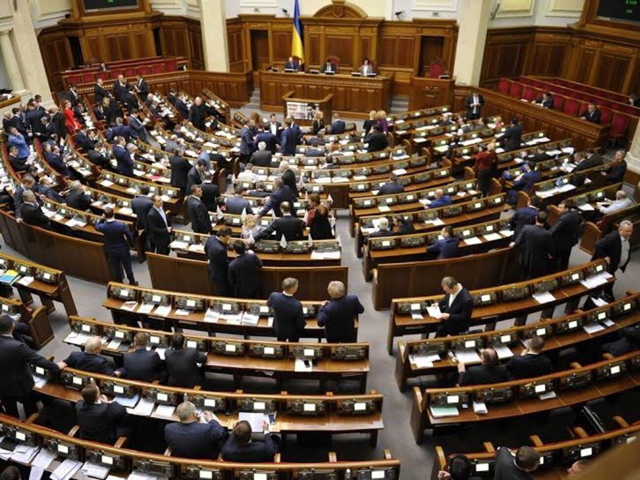 Комитет ВР рекомендовал принять законопроект, позволяющий назначать генпрокурором человека без юридического образования