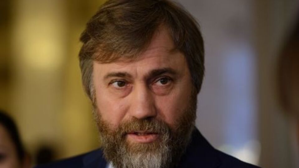 Вадим Новинский получил украинский паспорт от президента Виктора Януковича в 2012 году