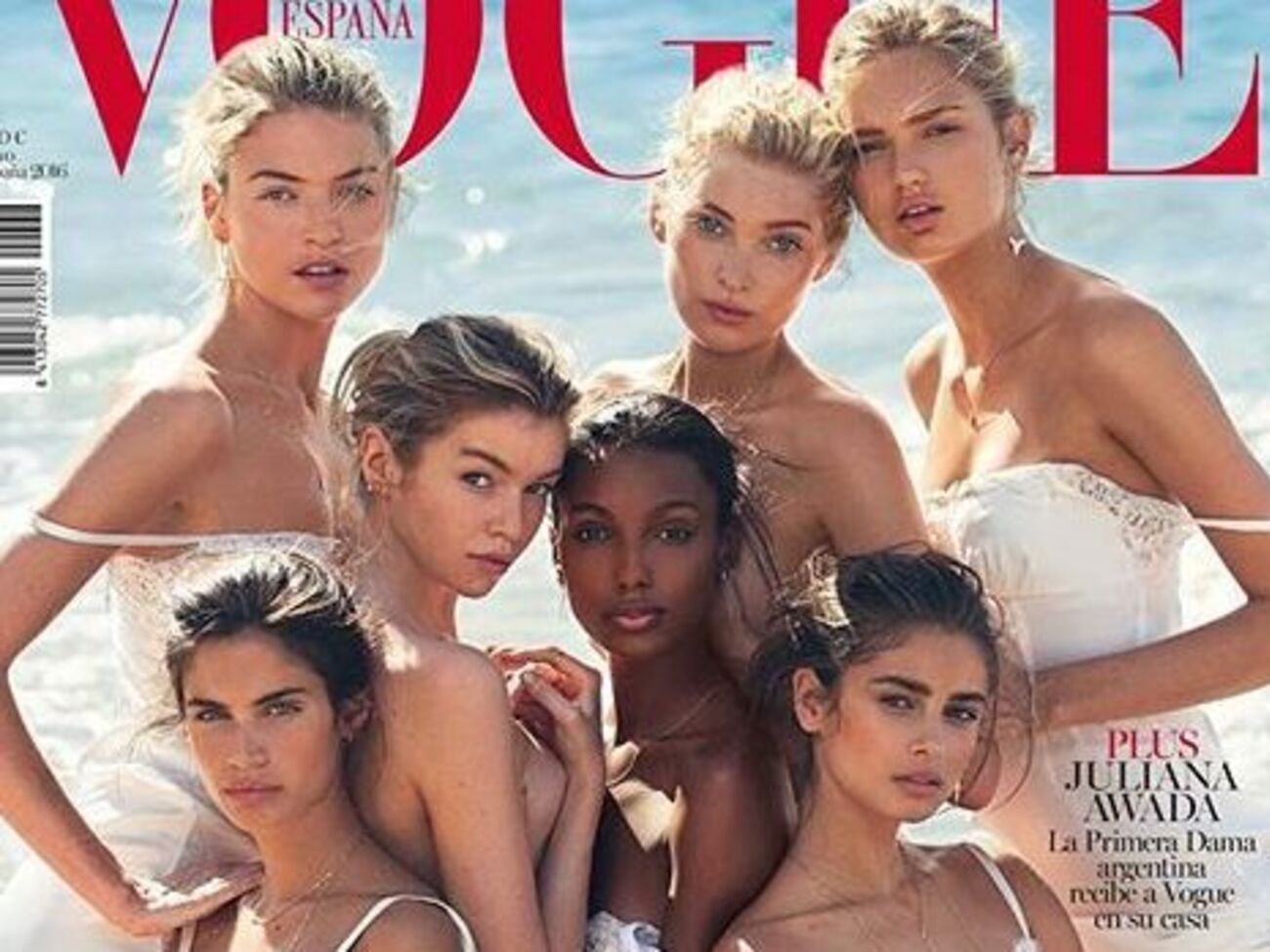 Ангелы Victoria's Secret украсили майский Vogue