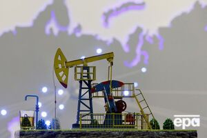 Нефть подешевела после резкого роста цен