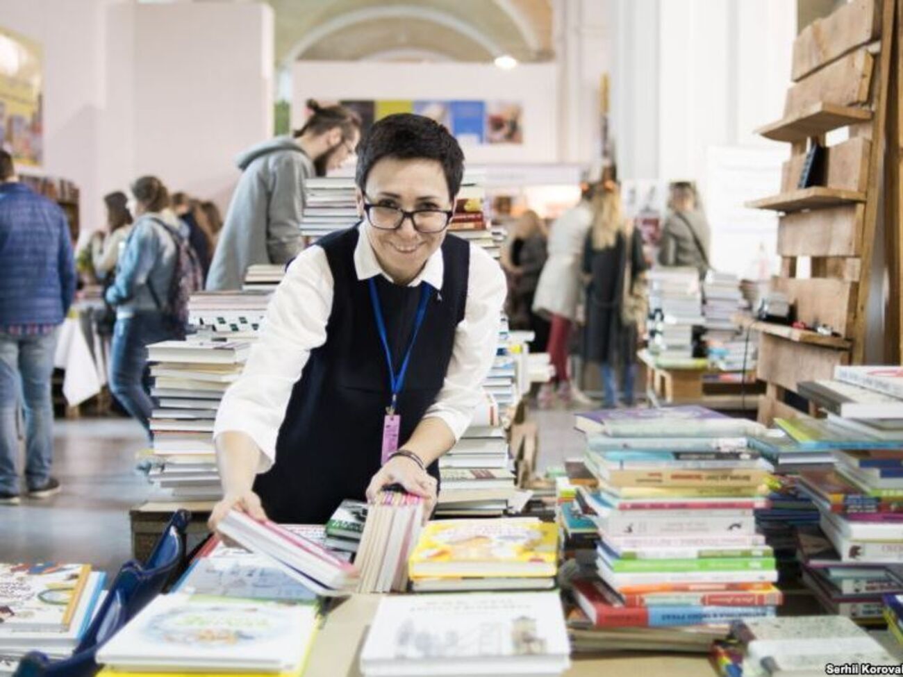 На фестивале "Книжный арсенал" представлены почти все украинские и многие иностранные издательства со своими новинками и бестселлерами