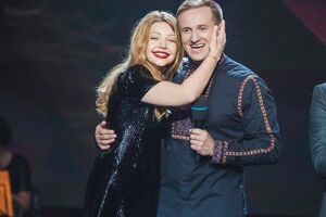 Пилипец был участником команды Тины Кароль на шоу "Голос країни"