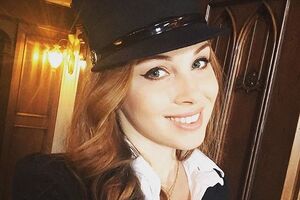 Диброва: Алла Борисовна просто чудо человек! Такая яркая, такая добрая и открытая! И очень гостеприимная