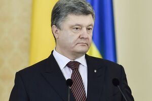 Порошенко заявил, что полицейская миссия на Донбассе может появиться в ближайшее время