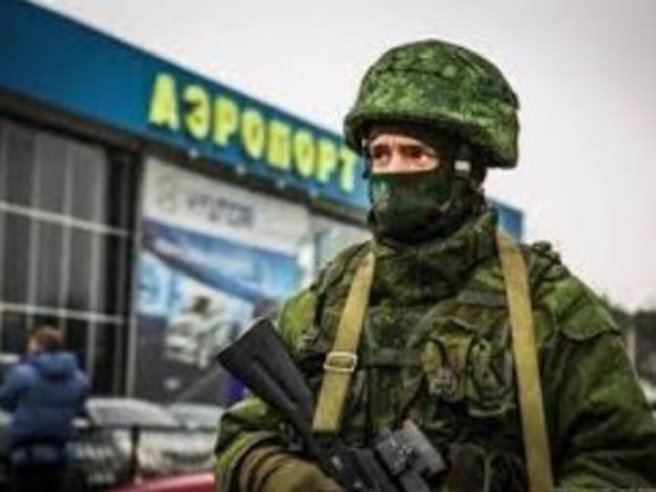 В 2012 году Синдхи подозревался в предоставлении "Аль-Каиде" услуг финансиста