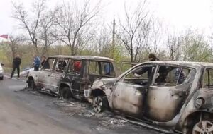 Сгоревшие автомобили, на которых приехал "Правый сектор"