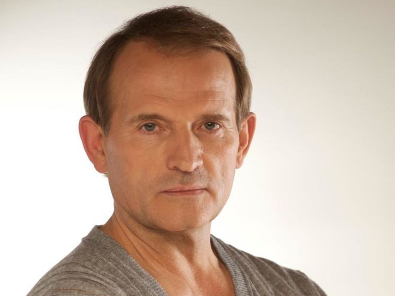 Конфликт между адвокатами Савченко и Медведчуком (на фото) продолжается с марта