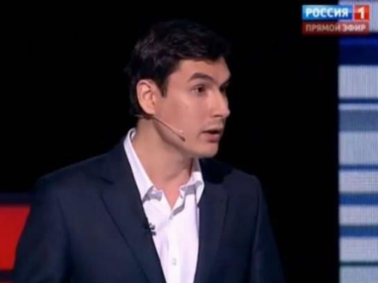 Автор высказывания о "беременной два года женщине" Сергей Шаргунов