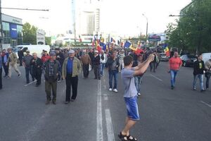 В Молдове протестующие требуют отставки правительства