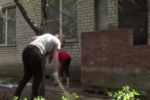 Вынужденные переселенцы за труд получают ваучеры на продукты