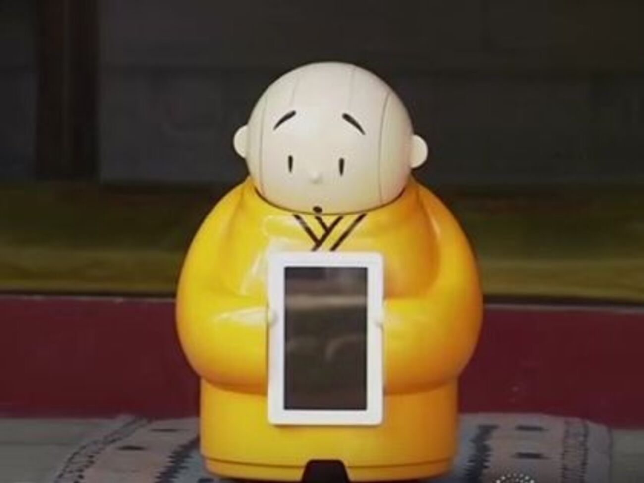 Робот Сяньэр&nbsp;умеет двигаться, повторять человеческую речь и вести с людьми простые диалоги