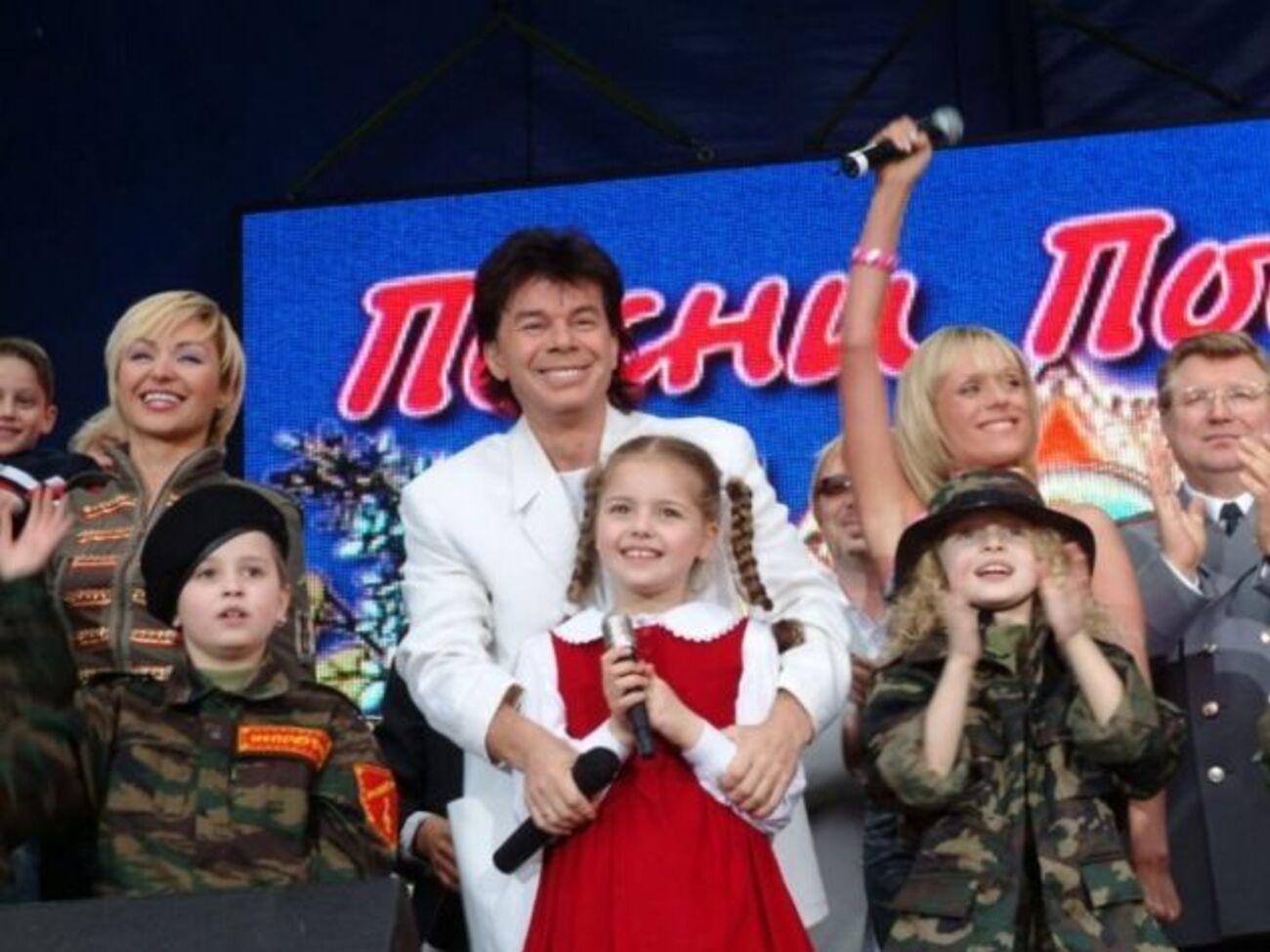 Газманов будет праздновать День Победы в ОАЭ