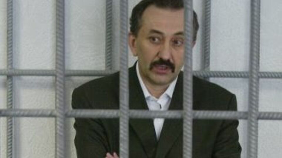Суд над Зварычем начался в 2008 году, закончился в 2011-м, вердикт – 10 лет с конфискацией имущества. Экс-судья настаивает: дело против него – масштабная фальсификация