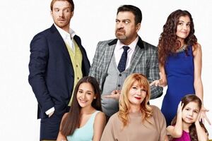 Госкино запретило показ последних серий комедийного сериала "Последний из Магикян"