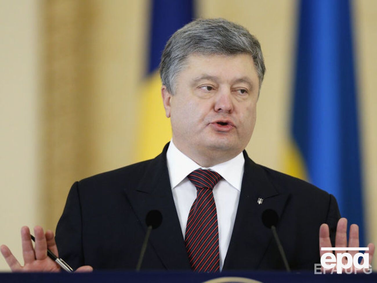 Порошенко назвал запрет Меджлиса преступным решением