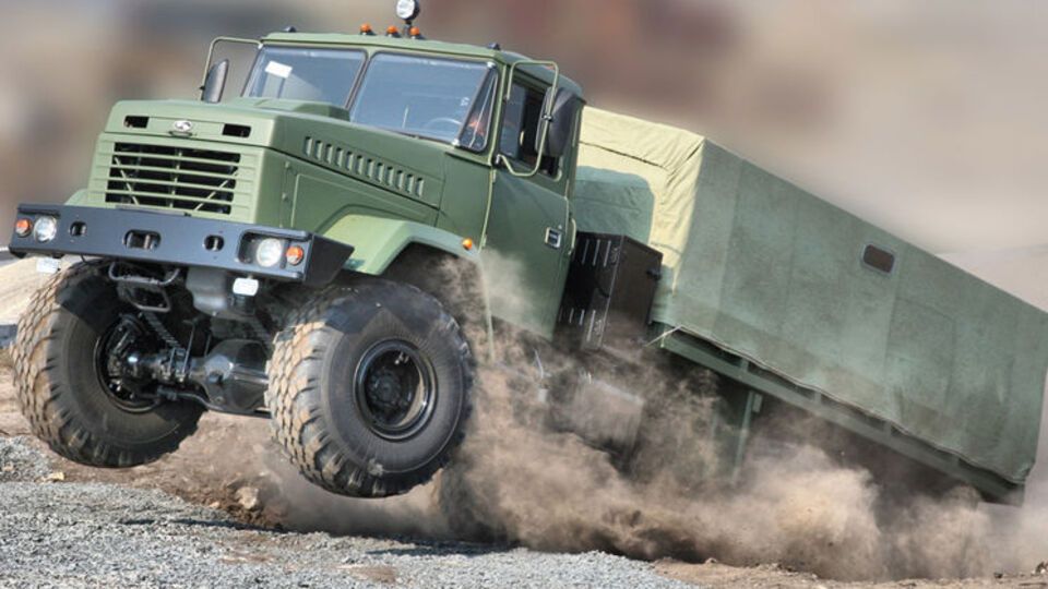 На заводе КрАЗ заявили, что черкасский "Богдан" не умеет строить грузовики