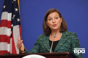 Нуланд провела встречу с Гройсманом