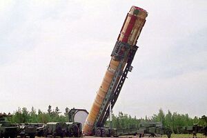 В России коммунисты предложили Путину разместить ракетные комплексы на Кубе
